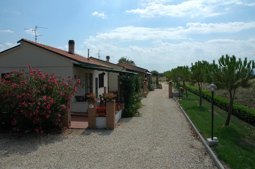 Residence Terra Dei Santi Country House Spello Buitenkant foto