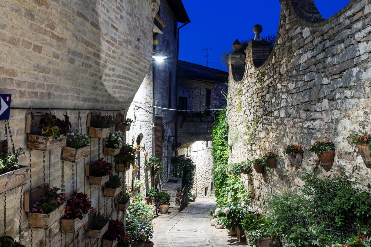 Residence Terra Dei Santi Country House Spello Buitenkant foto