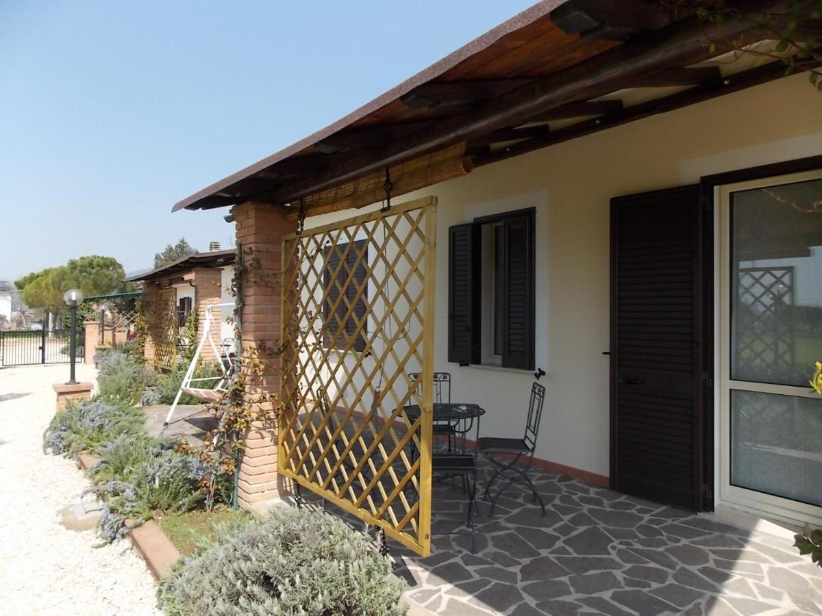 Residence Terra Dei Santi Country House Spello Kamer foto